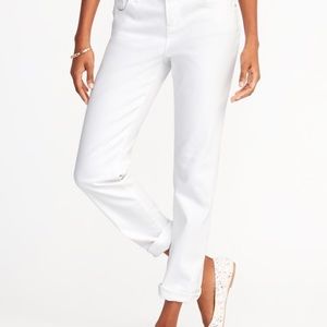 White Old Navy Boyfriend Jeans